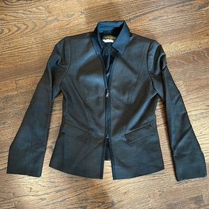 Louis Vuitton uniform jacket, never worn. Size 38